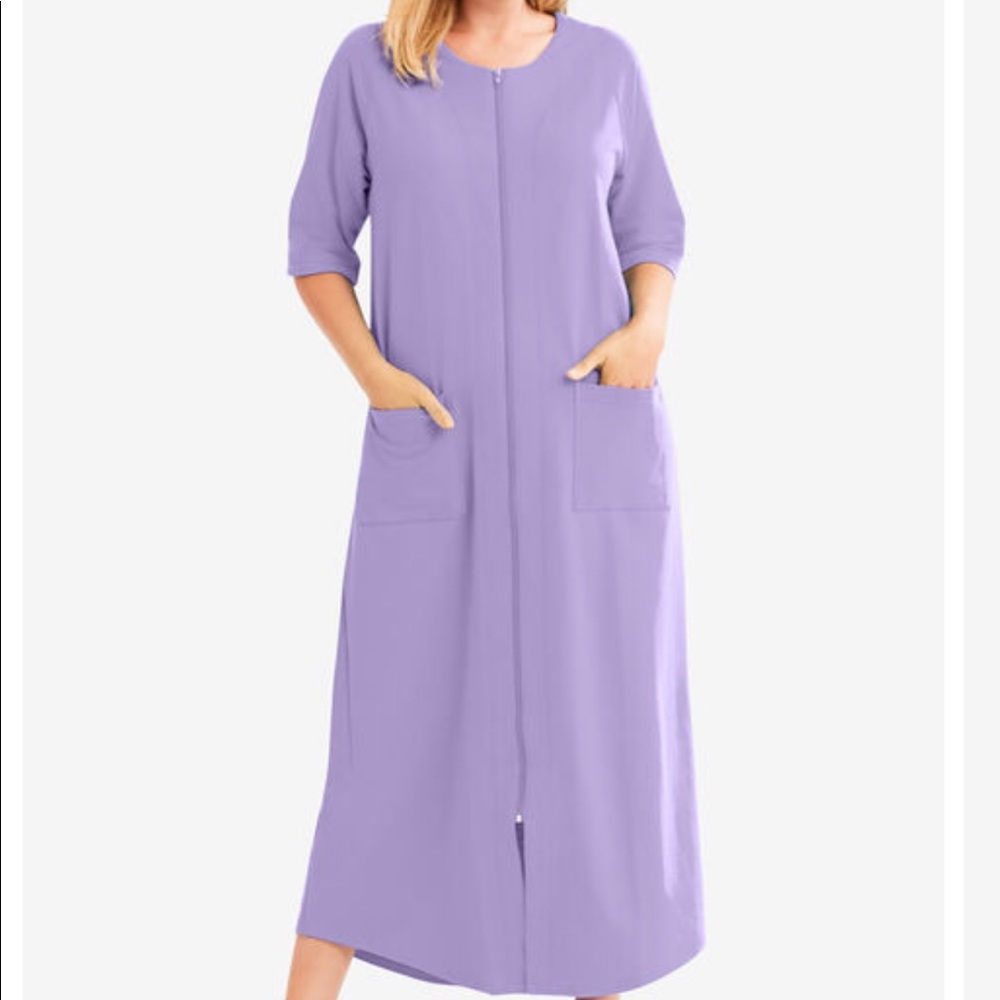 Dreams X Co Robe M 14/16 Lavender Zip Up Lavender Purple Quilted Pockets NEW